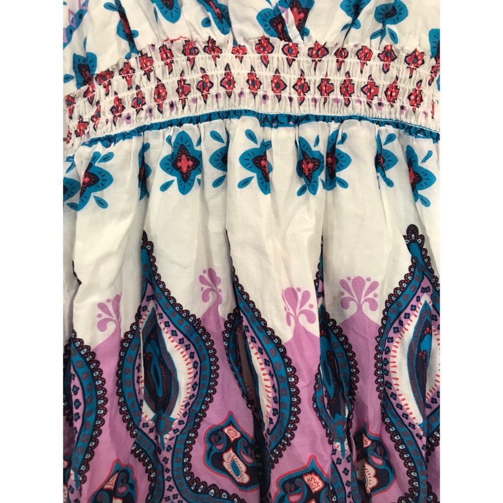 NWT H&M WHITE DRESS WITH DESIGN SIZE 12 - Picture 3 of 5